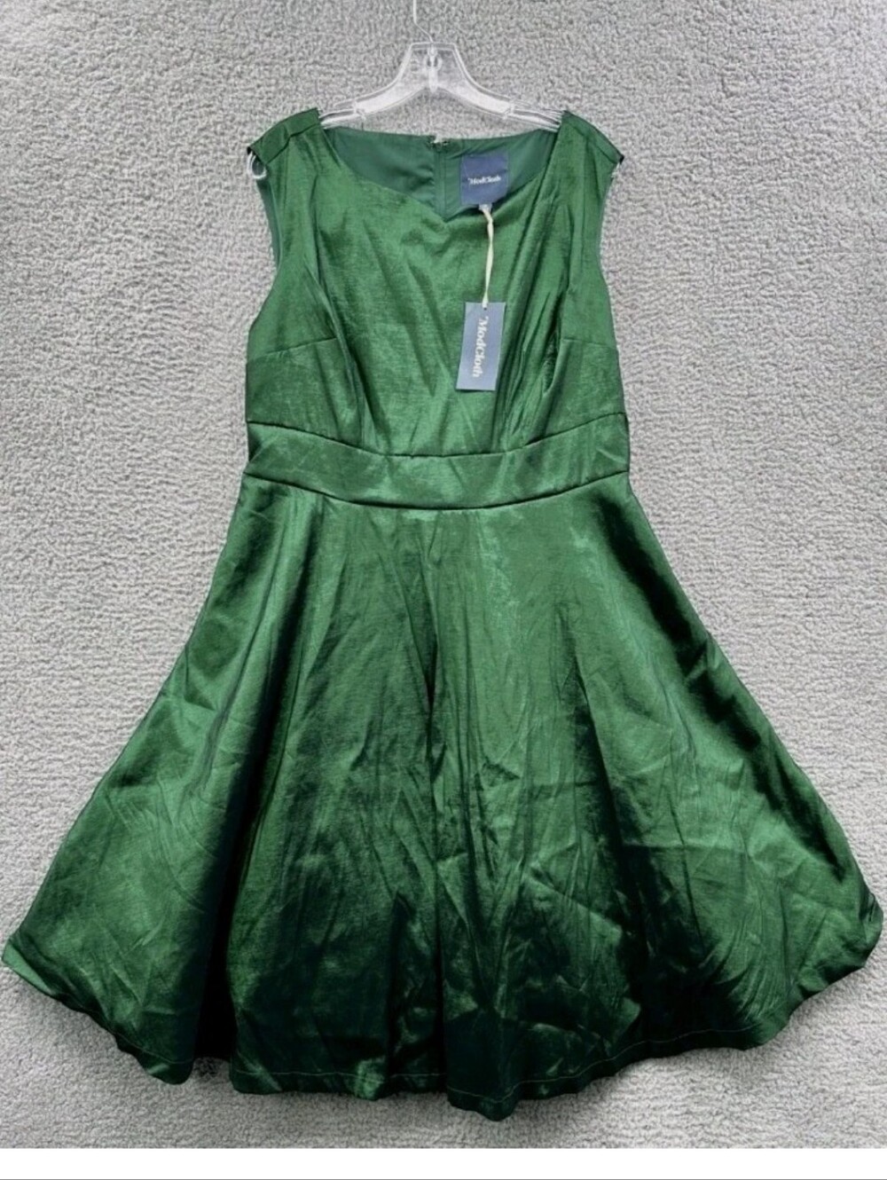 Modcloth Fit-and-Flare Fantastic Taffeta Emerald Green Dress 18